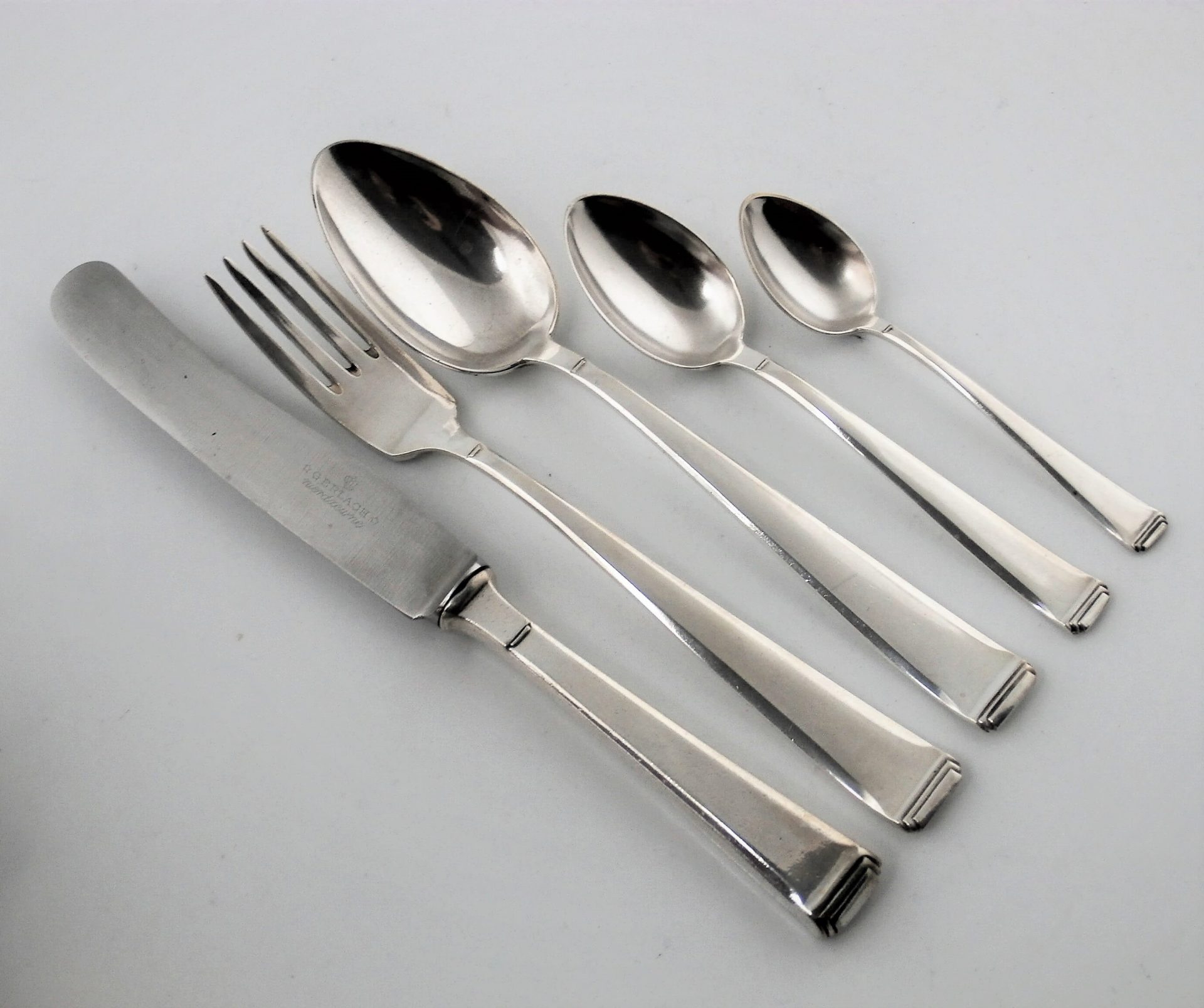 posrebrzane sztućce Art-Deco