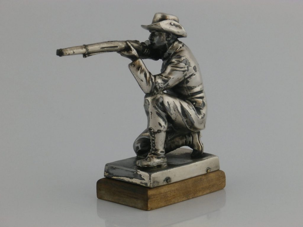 figurka posrebrzana--strzelec