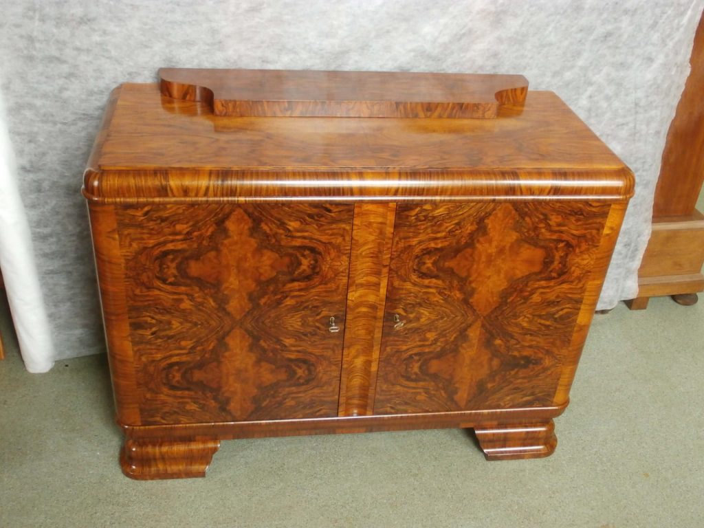 stara komoda Art-Deco po renowacji